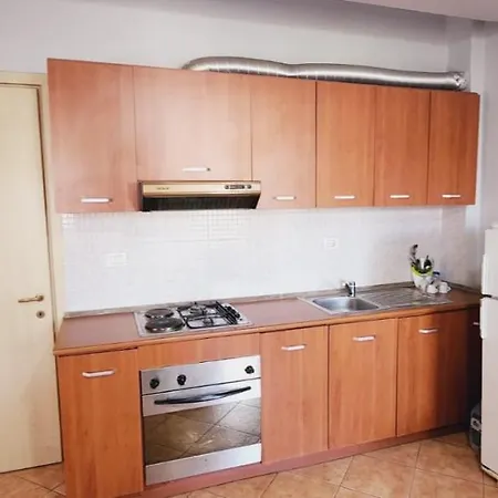 8 * Golem (Tirana)
