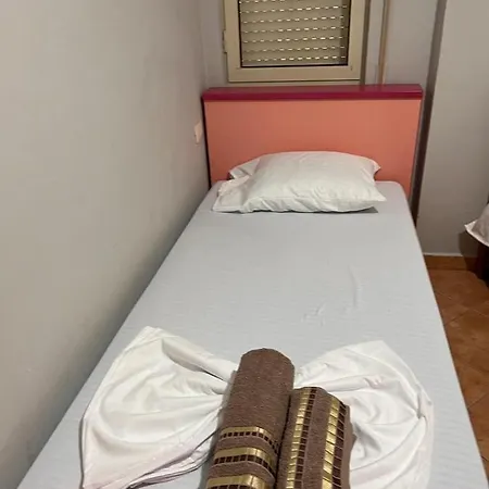 8 * Golem (Tirana)